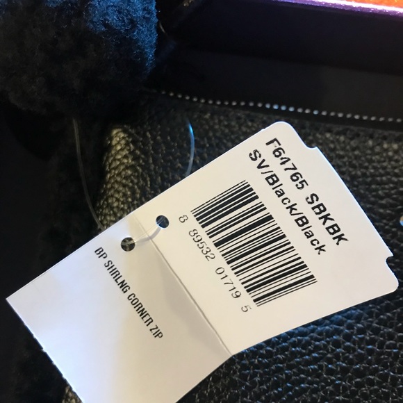 Coach BP Shearling Corner Zip Edge Wristlet Black NWT - Picture 6 of 6